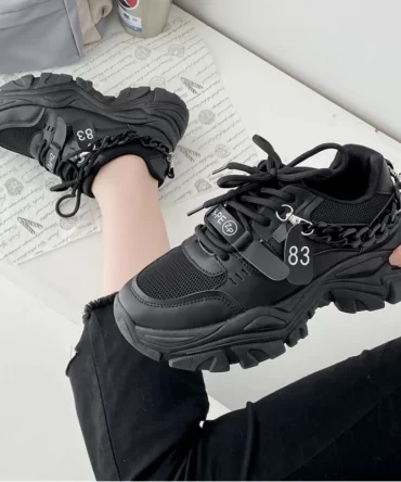 Platform Shoes Woman Luxury Shoes for Women Chains Designer Womens Shoes Light Leisure Walk Shoes Fashion Women's Sneakers