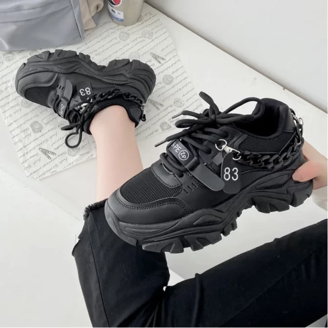 Platform Shoes Woman Luxury Shoes for Women Chains Designer Womens Shoes Light Leisure Walk Shoes Fashion Women's Sneakers