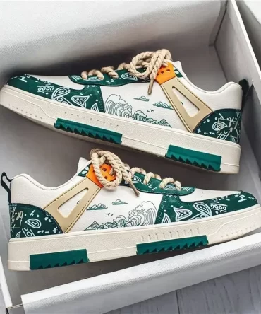 New Men's Shoes Spring and Summer 2023 New Wave Flower Shoes Men's Tide Shoes Men's Leather Sports Casual Breathable Board Shoes